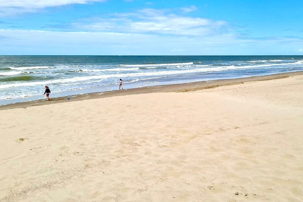 Beautiful new apartment at the beach of Malo Les Bains