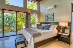 3 bedrooms, desk, free WiFi, bed sheets