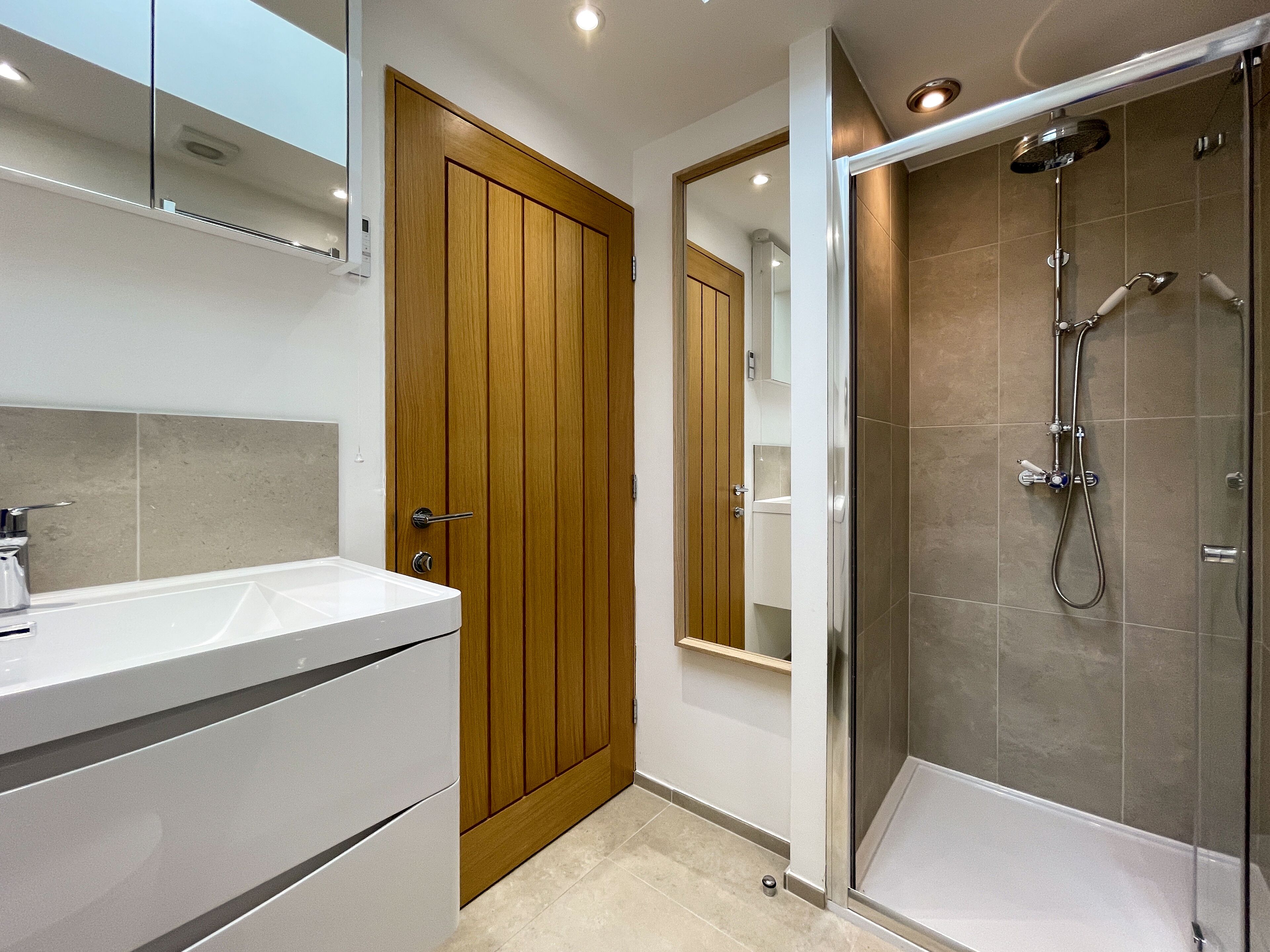 Luxury Cabin, 1 King Bed, Non Smoking, Kitchen | Bathroom