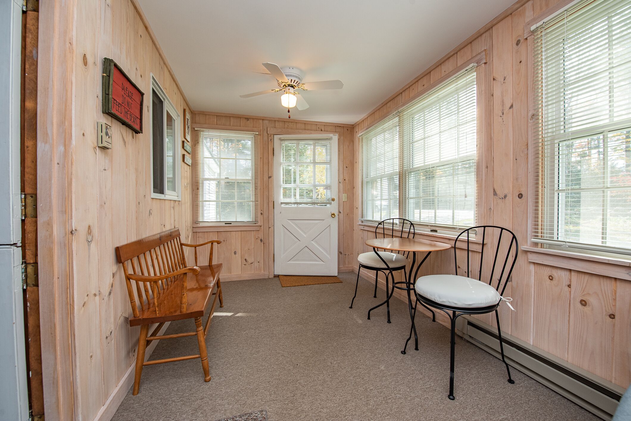 White Mountain Getaway 10 Private Acres with Mountain Views