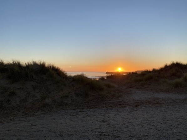 Apartment | 2 bedrooms, iron/ironing board, free WiFi, bed sheets - Stunning 2-bed Apartment Above Schooners Bar (Neath)