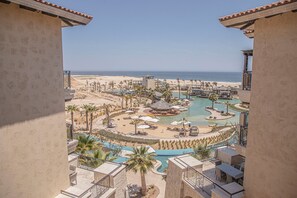 Property grounds - Ocean front luxury resort, This Spacious Resort Designed For Social Distancing (Cabo San Lucas)