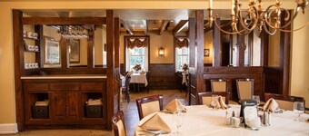 普拉姆斯特德维尔酒店