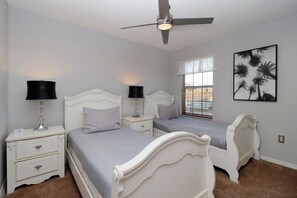 6 bedrooms, iron/ironing board, free WiFi, bed sheets