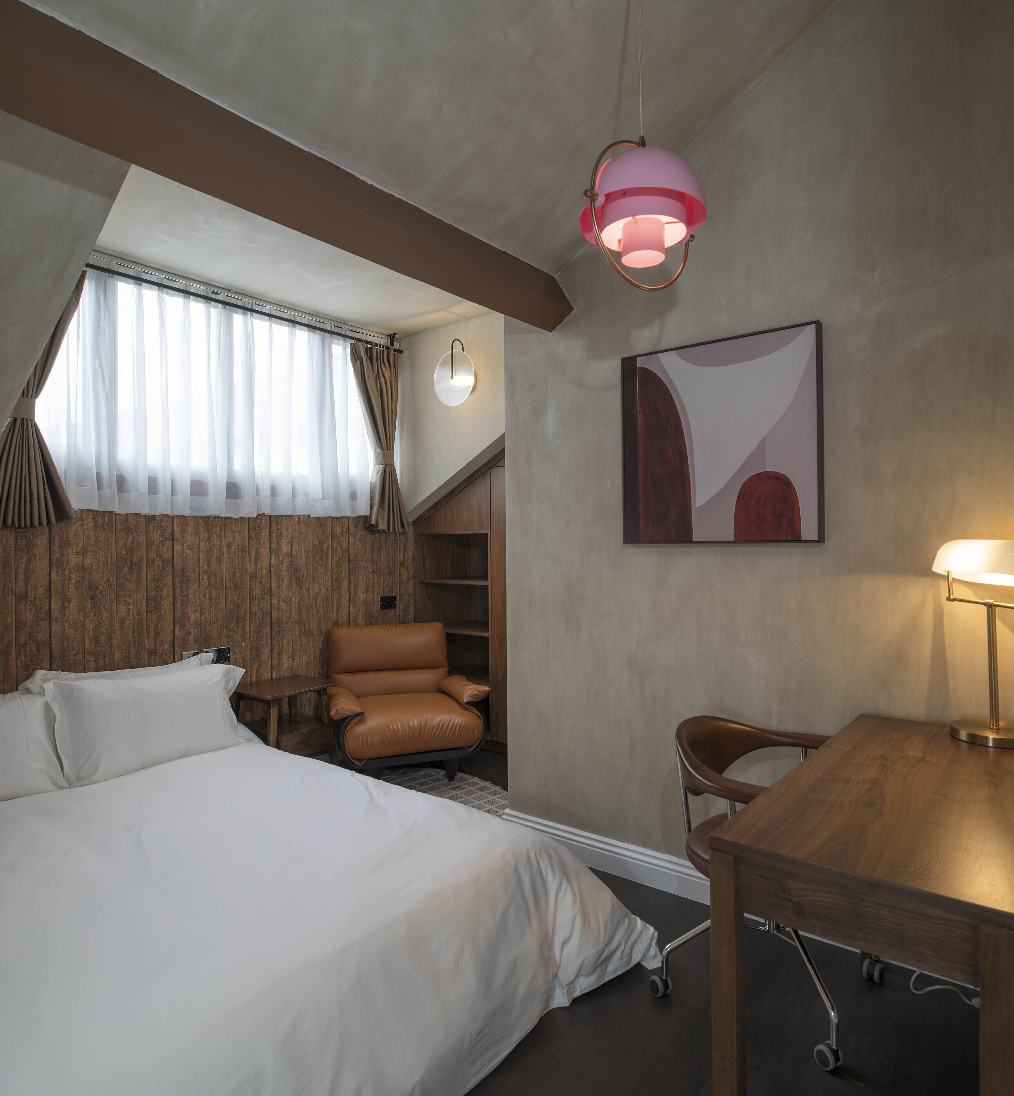 Coffres-forts dans les chambres, rideaux occultants