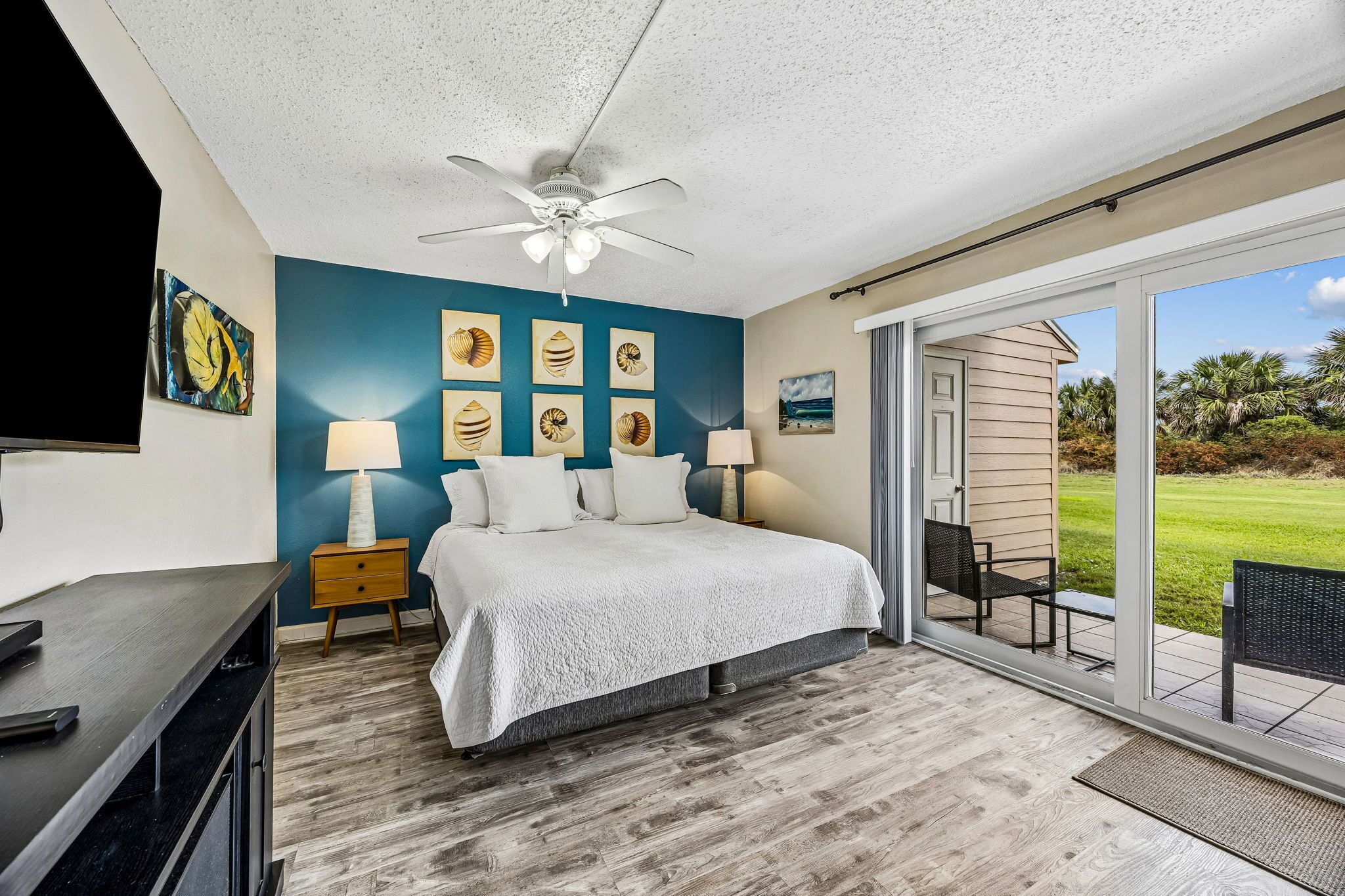 3 habitaciones, escritorio, wifi gratis y ropa de cama 