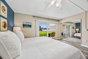 3 bedrooms, desk, free WiFi, bed sheets
