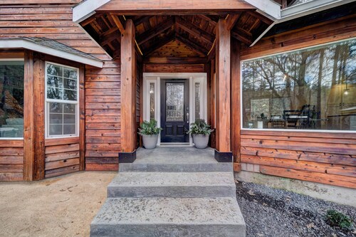 Beautiful Cabin at Lakehead