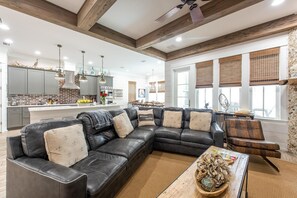 Smart TV, video games, foosball, stereo - Summer Kickoff Special! Beach House on 30A, Steps from the Beach! (Santa Rosa Beach)