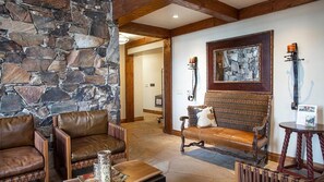 Interior - Grand Lodge at Deer Valley Resort - Studio #205 - Ski-in/ski-out (Park City)