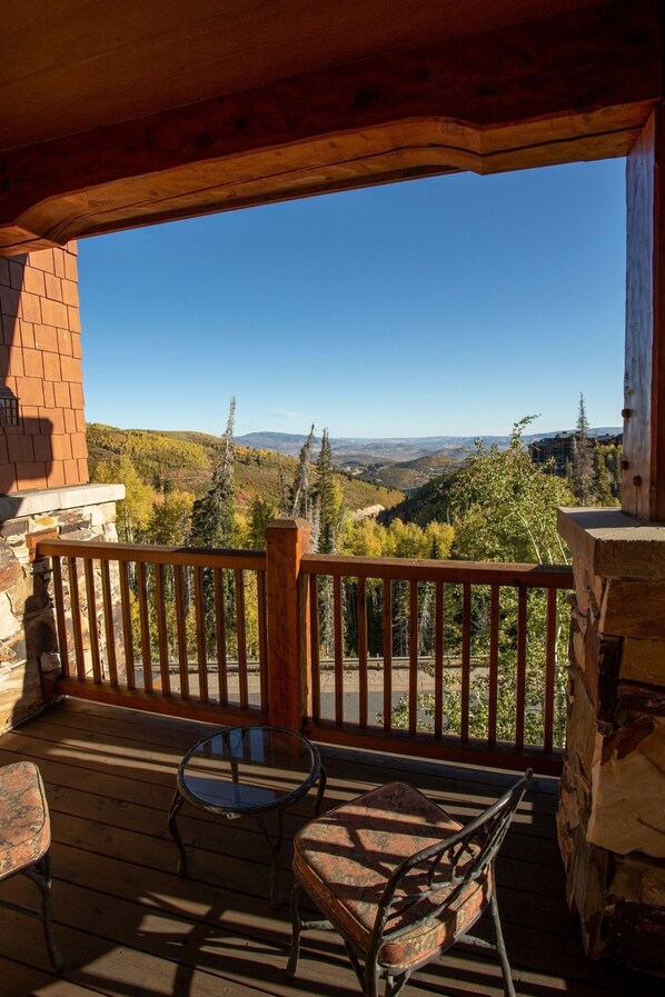 Property grounds - Grand Lodge at Deer Valley Resort - Three Bedroom Residence #301 - Ski-in/ski-out (Park City)