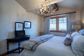 5 bedrooms, iron/ironing board, WiFi, bed sheets - Grand Lodge at Deer Valley Resort - Five Bedroom Penthouse #406 - Ski-in/ski-out (Park City)