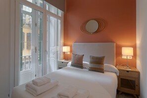 2 bedrooms, iron/ironing board, free WiFi, bed sheets - Fresh Velazquez Apartment D (Málaga)