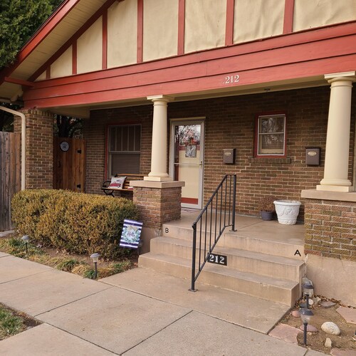 Cozy one bedroom apartment in historical district