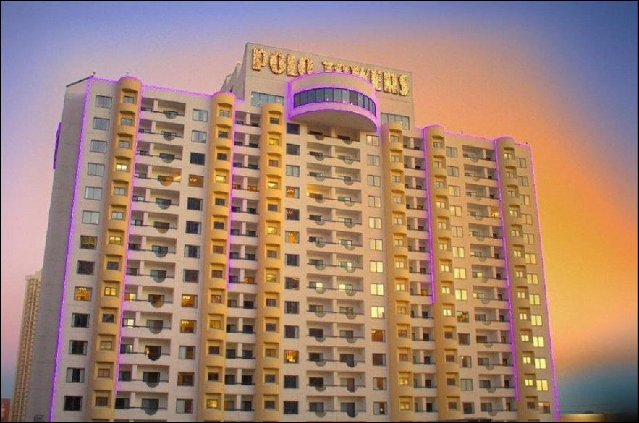Polo Towers, 1 Bedroom Suite on THE STRIP, Free WiFi, No Resort Fees