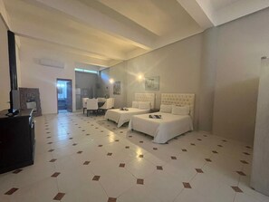 Iron/ironing board, free WiFi