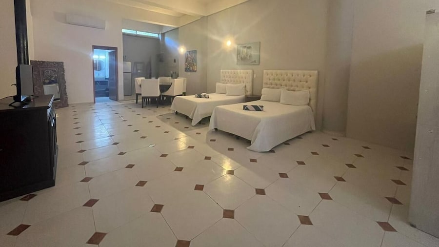 Cozy studio across from the Ocean E12