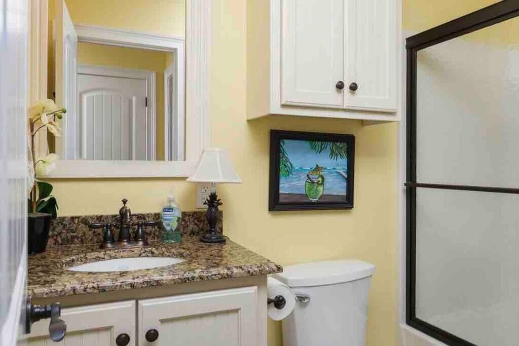 Pet Friendly Wilson Lake Dock, Boat Launch 2 Slips Hot Tub