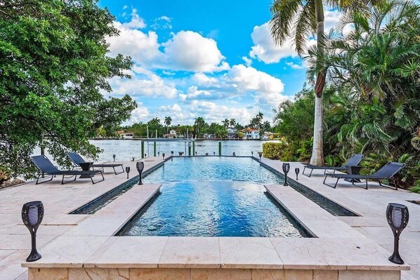 Outdoor pool, a heated pool