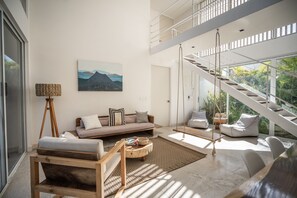 Living area - Brand New Luxury Beach Villa 5 min walking distance to Pelada beach (Provincia de Guanacaste)