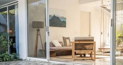 Brand New Luxury Beach Villa 5 min walking distance to Pelada beach