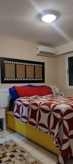 1 quarto, Wi-Fi de cortesia, roupa de cama