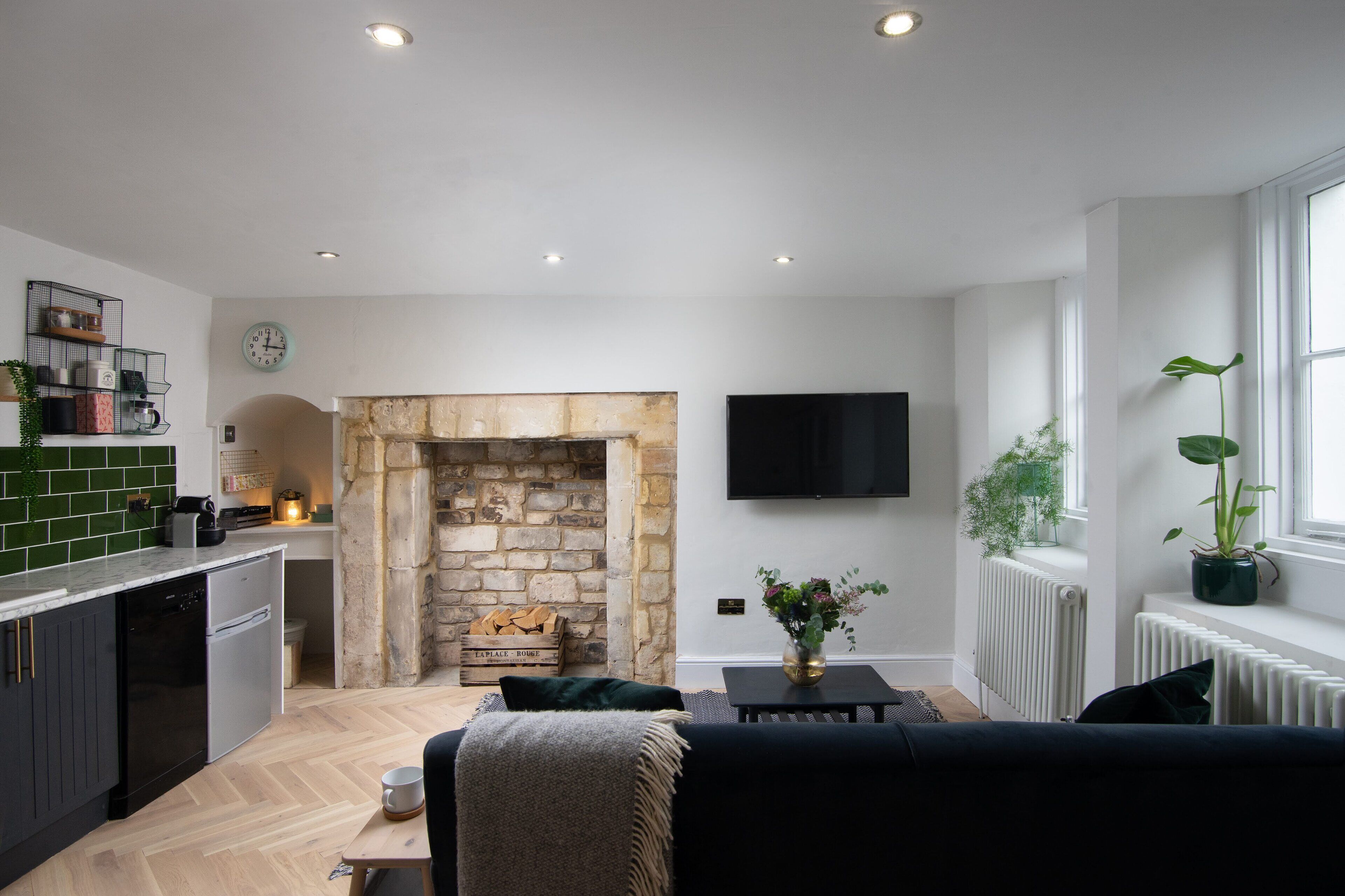 The Courtyard Apartment