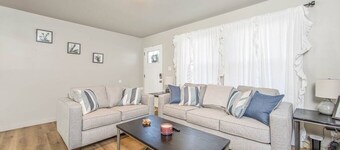 Pet Friendly Cozy 3BR 1BA Ranch Home Near Ft Bragg