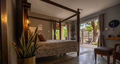 Off grid living! Enjoy and love the Nature!