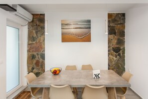 Dining - Top quality 2-bedroom home w/ pool & magical view (Vamvakopoulo)