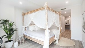 3 Schlafzimmer, Schreibtisch, Bügeleisen/Bügelbrett, kostenloses WLAN
