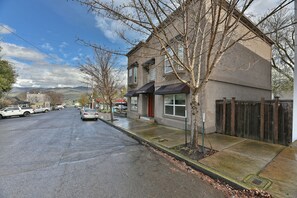 Exterior - 232-Duplex-Private Bathroom-Mountain View (Ashland)