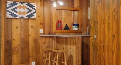 Ski in 9 Bedroom, great for large groups!