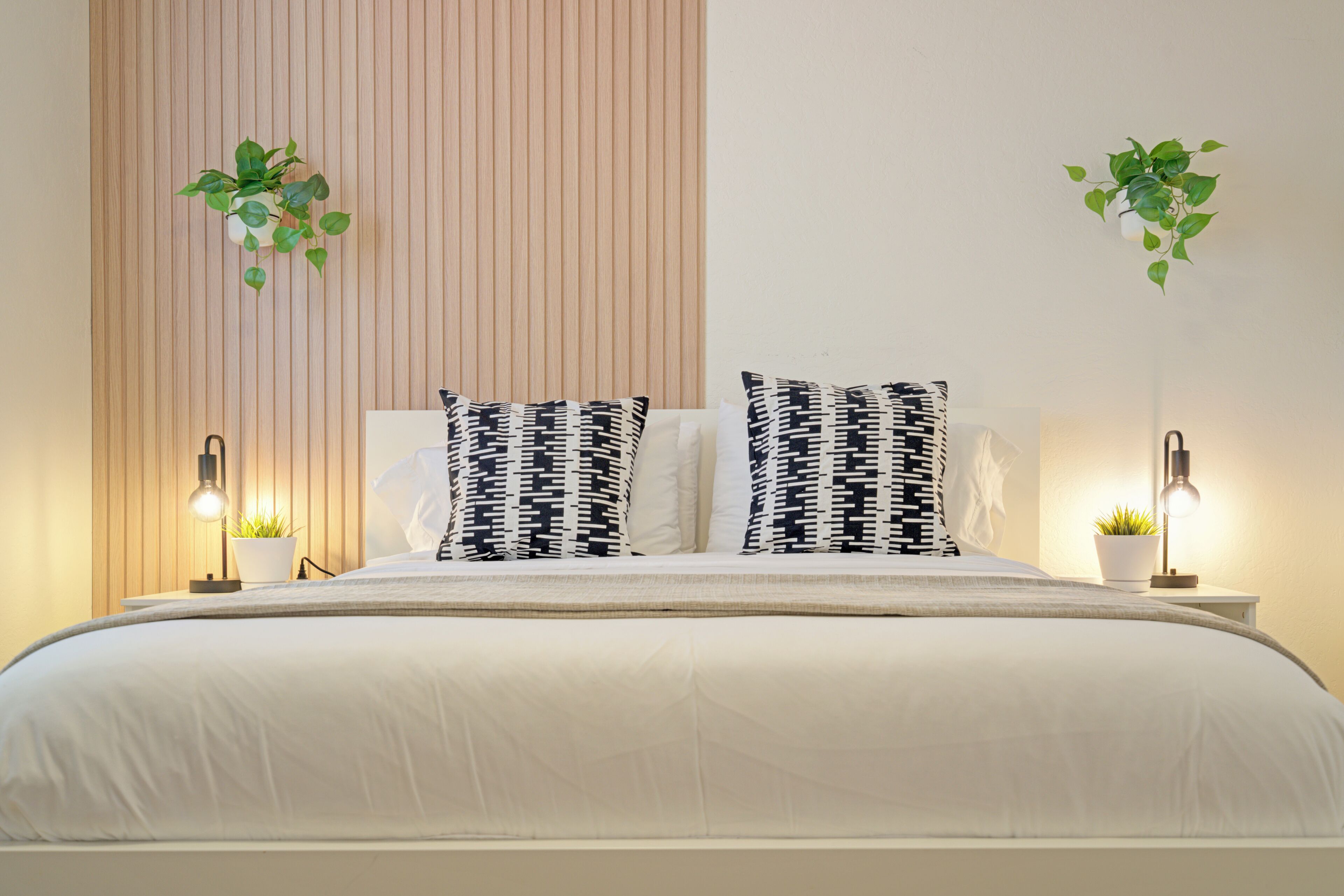 3 habitaciones, tabla de planchar con plancha y wifi gratis 