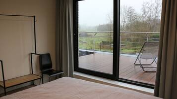 4 slaapkamers, reisbedje, gratis wifi, beddengoed