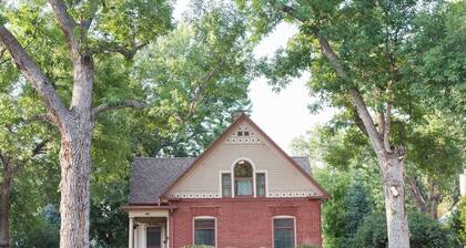 Fort Collins Historic Restored Home - Walk to Old Town