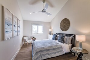 4 bedrooms, free WiFi, bed sheets