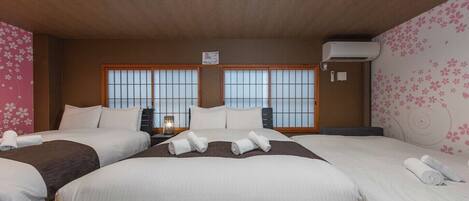 3 bedrooms, iron/ironing board, internet