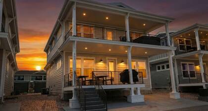 Legacy Lookout #8 - Private Hot Tub! (Sleeps 24)