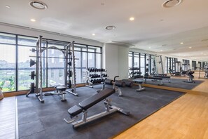 Fitness facility - Nowhere Boutique Suites (Kuala Lumpur)