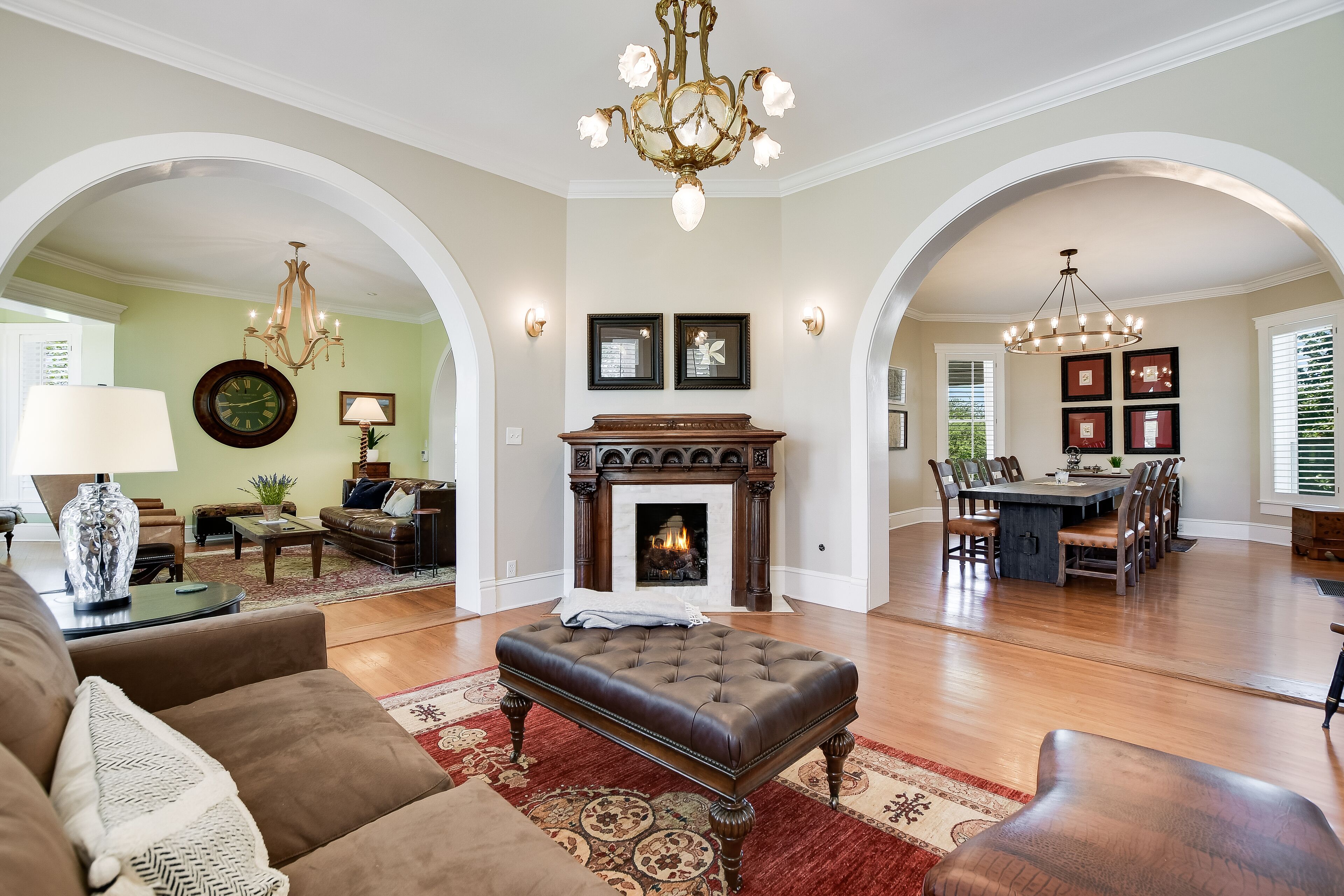 Pickleball & Pool Palace!!  9 bedroom Mansion + Amazing Game Room!!!