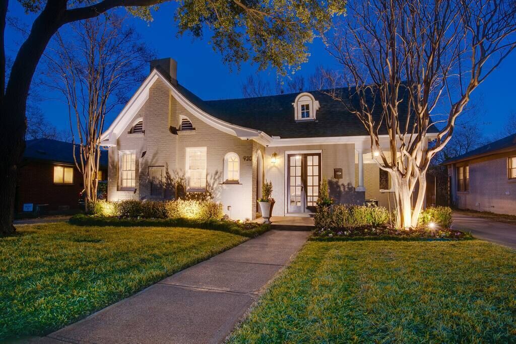 Tastefully decorated home W/ Pool & Spa