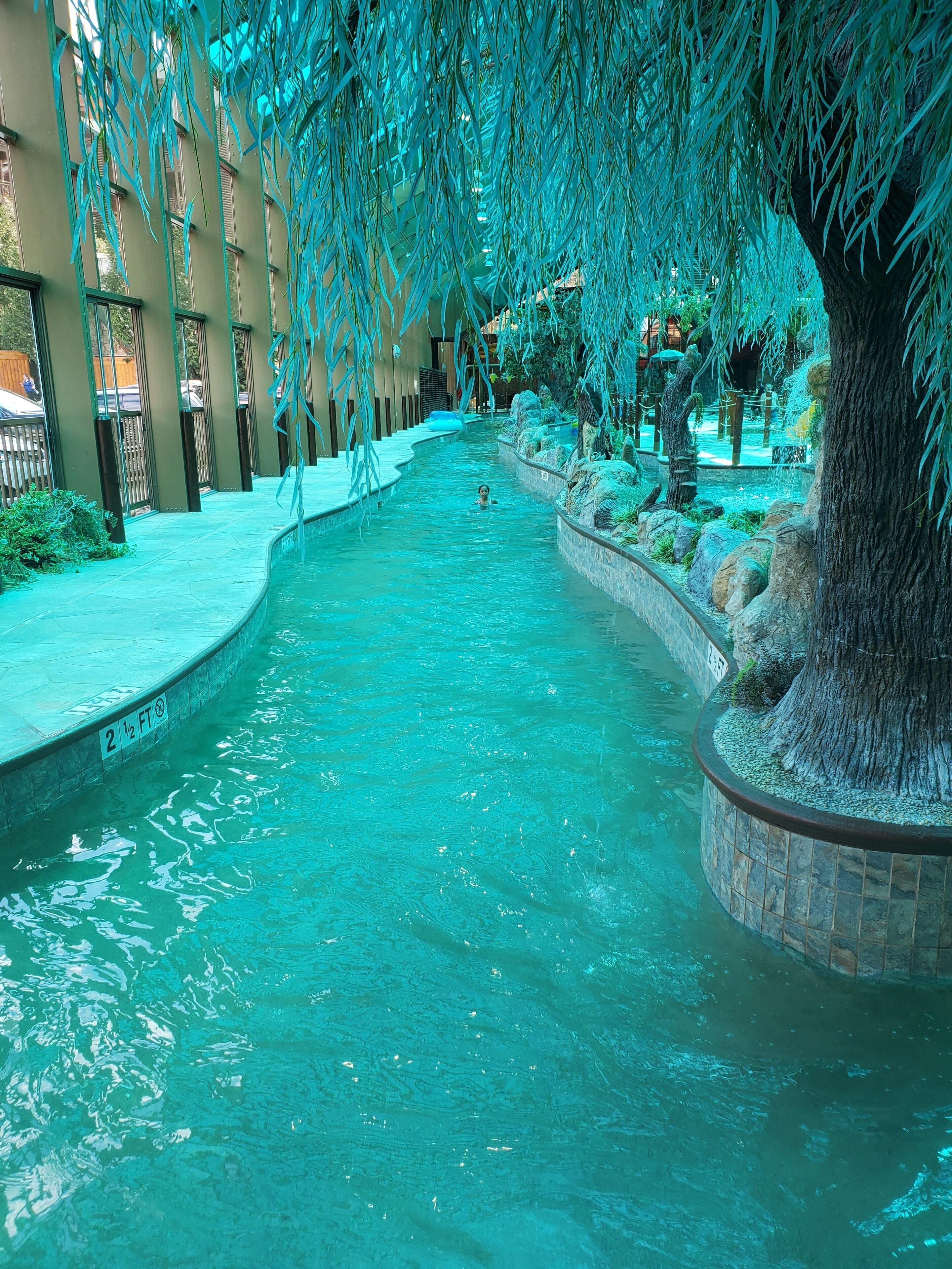 Innenpool, Außenpool