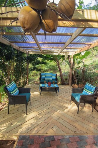 Cliff Hang’R is your private oasis. Where you can relax and enjoy nature 