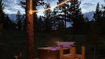 Bain à remous extérieur