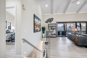 Interior - Ideal Location With Unparalleled Views, Epic Outdoor Spaces-Well Equipped! (Sedona)