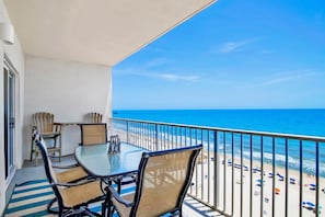 Outdoor dining - Seawind 1005 | Beautiful condo with perfect beach view and walk to dine, shop, more! (Gulf Shores)
