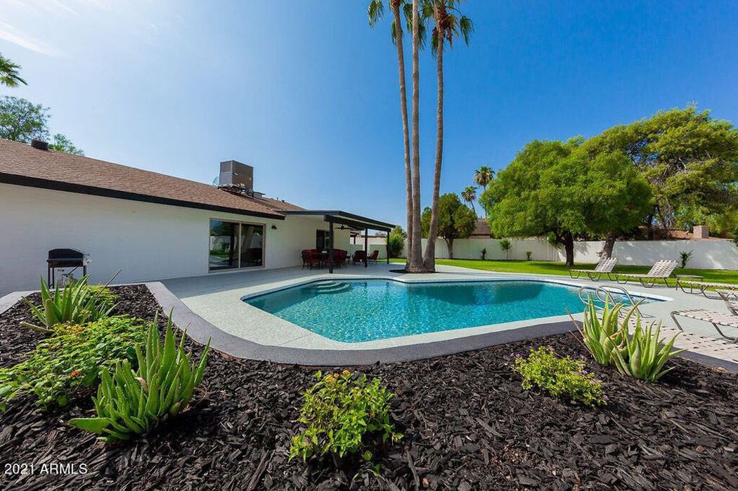 Old Town Scottsdale, 4 Bedrooms 2 Bath, Private Backyard w/Heated Pool & Hot Tub