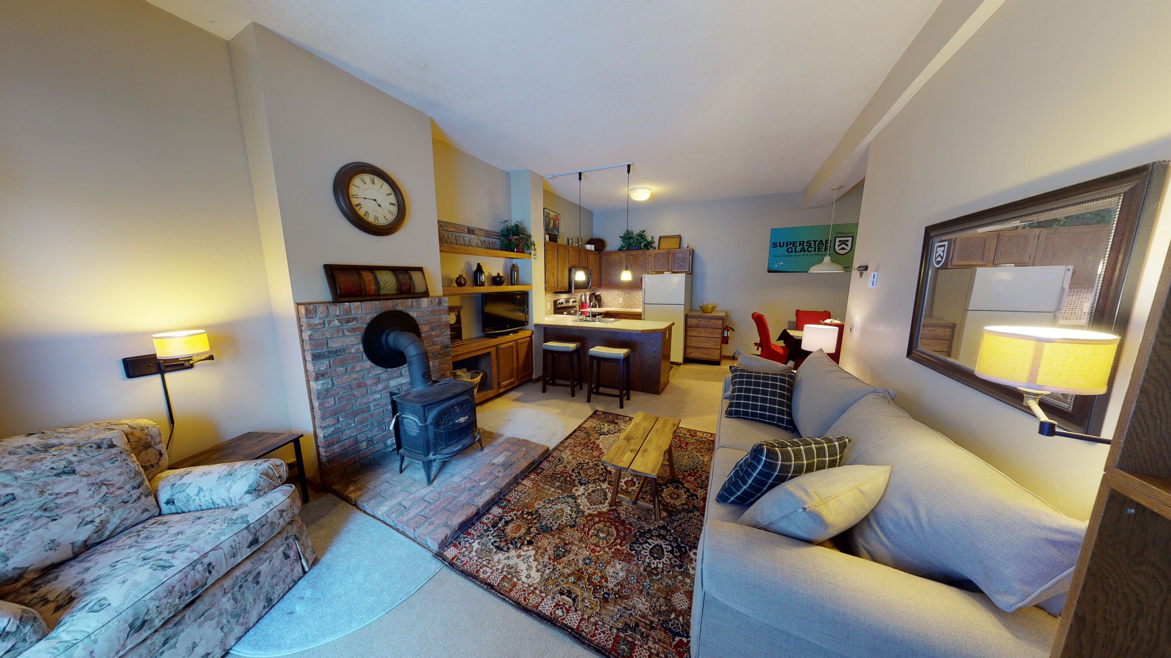 Wintergreen 106 - Cozy and peaceful condo, conveniently located between Killington and Pittsfield