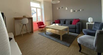 653 - Beautiful apartment near the center and the beach